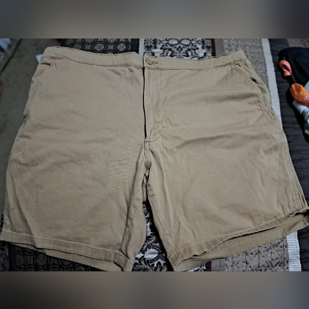 Mutual Weave Men's Khaki Shorts, size 44